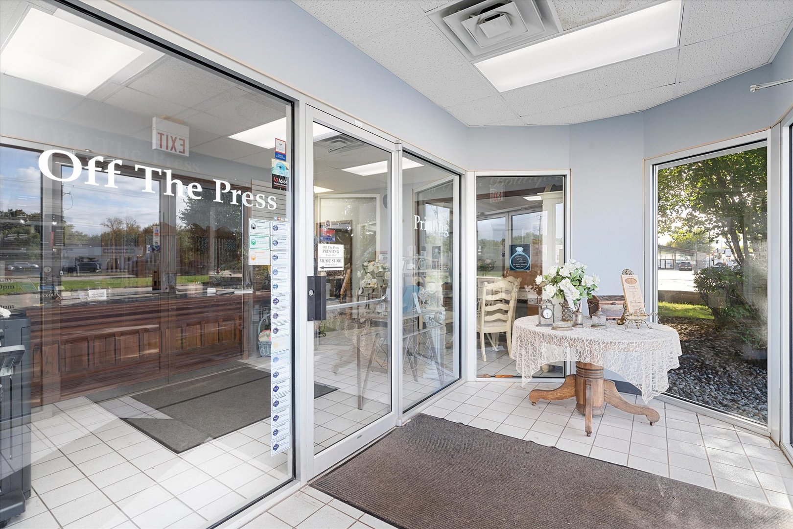 16041 S Lincoln Highway 101
