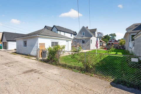 Tiny photo for 1224 Gunderson Avenue, Berwyn, IL 60402 (MLS # 12722674)