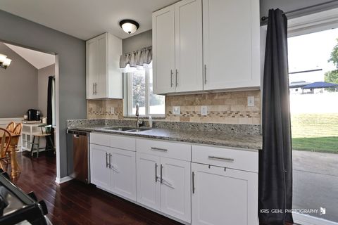 Tiny photo for 205 S Cross Trail, McHenry, IL 60050 (MLS # 12459605)