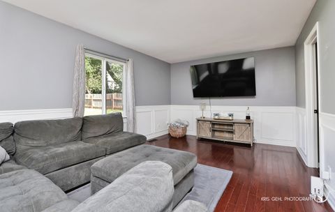 Tiny photo for 205 S Cross Trail, McHenry, IL 60050 (MLS # 12459605)