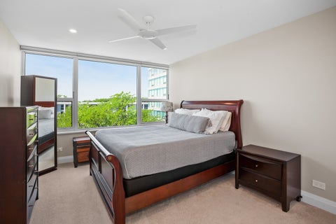 Tiny photo for 1616 Sheridan Road #6D, Wilmette, IL 60091 (MLS # 12716871)
