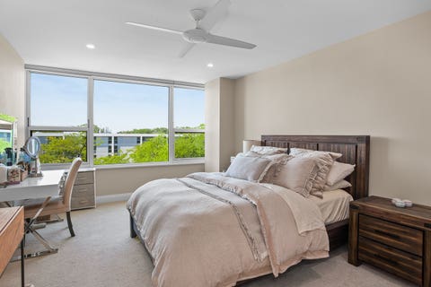 Tiny photo for 1616 Sheridan Road #6D, Wilmette, IL 60091 (MLS # 12716871)