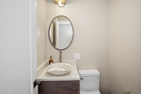 Tiny photo for 1616 Sheridan Road #6D, Wilmette, IL 60091 (MLS # 12716871)