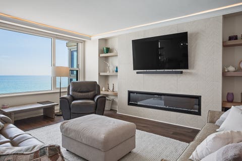 Tiny photo for 1616 Sheridan Road #6D, Wilmette, IL 60091 (MLS # 12716871)