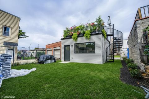 Tiny photo for 4420 W Montana Street, Chicago, IL 60639 (MLS # 12498285)