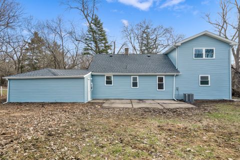 Tiny photo for 14222 Long Avenue, Midlothian, IL 60445 (MLS # 12643406)