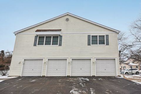 Tiny photo for 2333 Oxhill Court #2333, Schaumburg, IL 60194 (MLS # 12549070)
