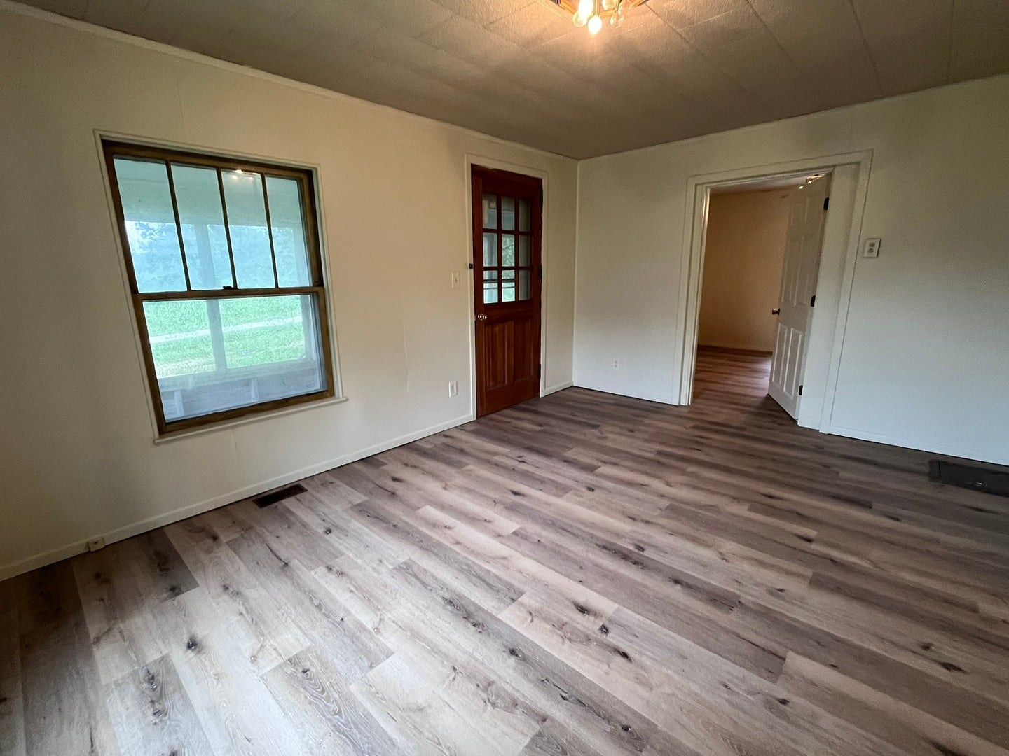 22932 State Highway 106