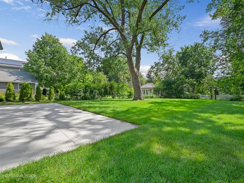 Tiny photo for 4443 Howard Avenue, Western Springs, IL 60558 (MLS # 12427380)