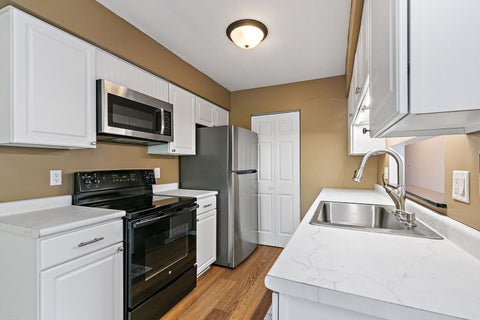 Tiny photo for 1567 Timberwood Court #1567, Sycamore, IL 60178 (MLS # 12744154)