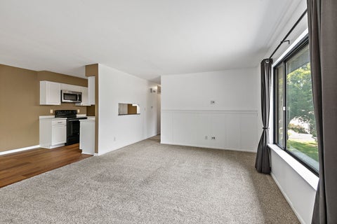 Tiny photo for 1567 Timberwood Court #1567, Sycamore, IL 60178 (MLS # 12744154)