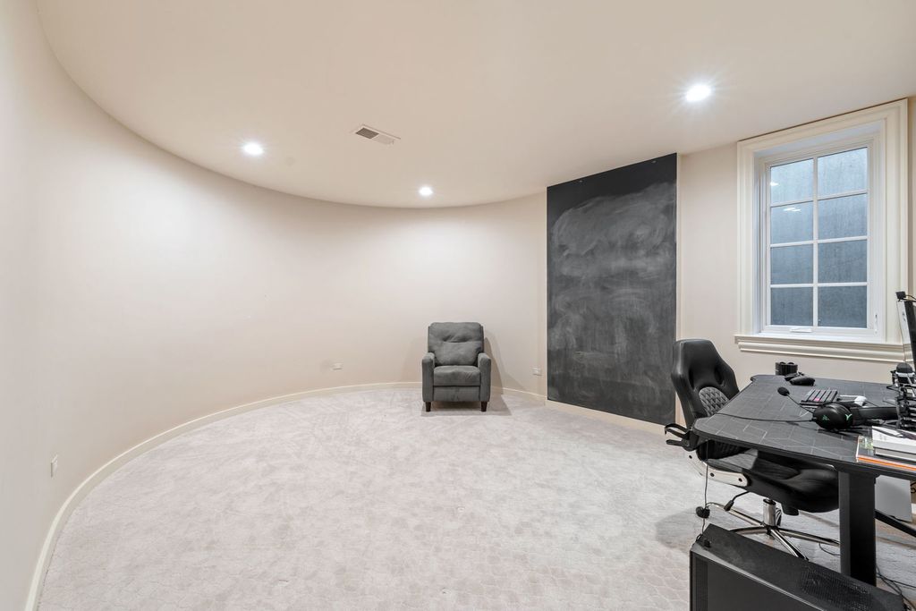 listing image 55