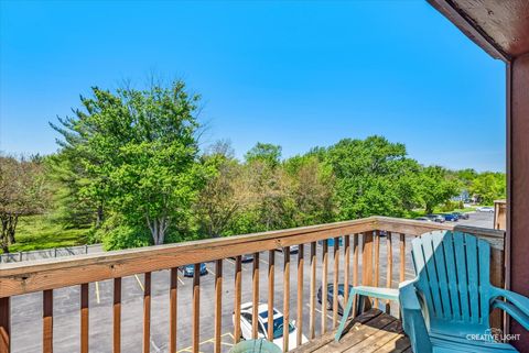 Tiny photo for 19360 Wolf Road #9, Mokena, IL 60448 (MLS # 12672489)
