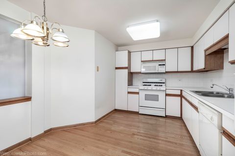 Tiny photo for 7450 Waukegan Road #206, Niles, IL 60714 (MLS # 12485441)