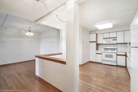 Tiny photo for 7450 Waukegan Road #206, Niles, IL 60714 (MLS # 12485441)