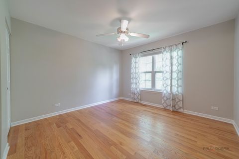 Tiny photo for 352 Fairfax Lane, Grayslake, IL 60030 (MLS # 12642989)