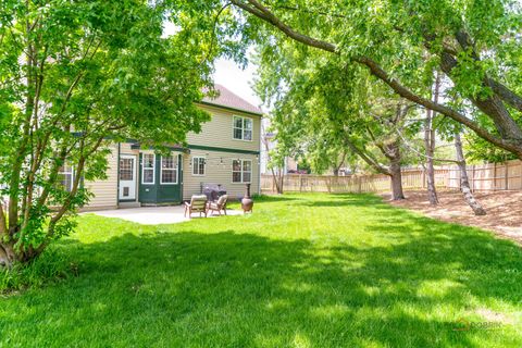 Tiny photo for 352 Fairfax Lane, Grayslake, IL 60030 (MLS # 12642989)