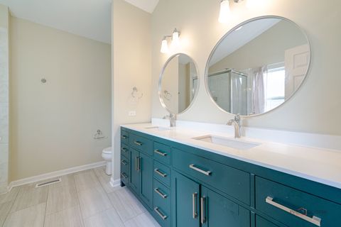 Tiny photo for 352 Fairfax Lane, Grayslake, IL 60030 (MLS # 12642989)