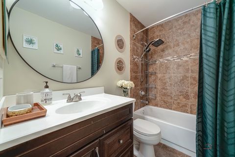 Tiny photo for 352 Fairfax Lane, Grayslake, IL 60030 (MLS # 12642989)