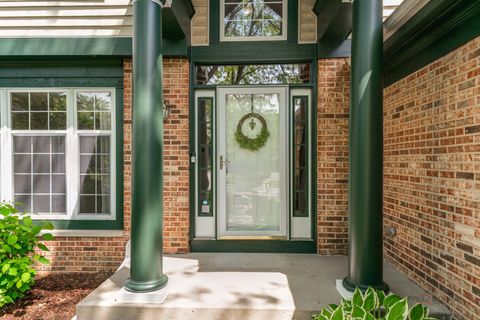 Tiny photo for 352 Fairfax Lane, Grayslake, IL 60030 (MLS # 12642989)