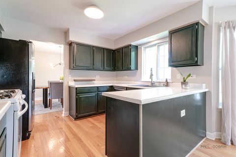Tiny photo for 352 Fairfax Lane, Grayslake, IL 60030 (MLS # 12642989)