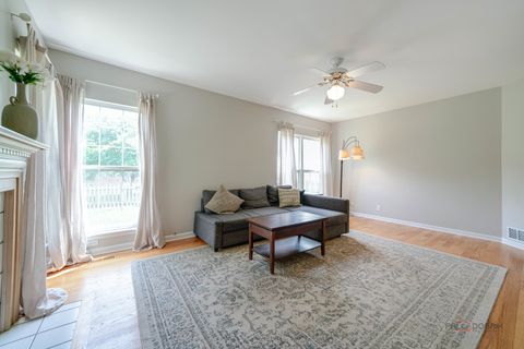 Tiny photo for 352 Fairfax Lane, Grayslake, IL 60030 (MLS # 12642989)