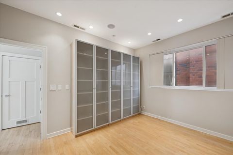 Tiny photo for 1614 W Augusta Boulevard #3, Chicago, IL 60622 (MLS # 12560677)