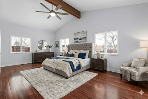 Tiny photo for 586 N 7th Avenue, Des Plaines, IL 60016 (MLS # 12555253)