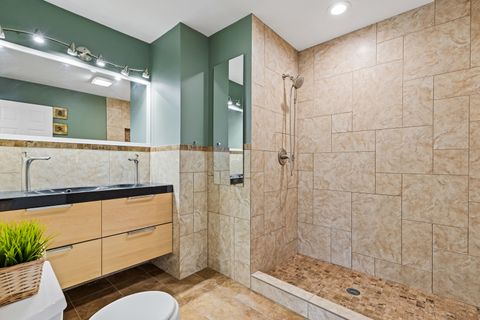 Tiny photo for 586 N 7th Avenue, Des Plaines, IL 60016 (MLS # 12555253)