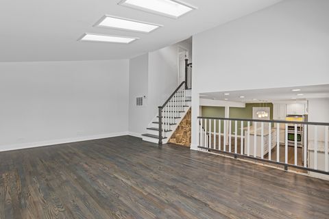 Tiny photo for 586 N 7th Avenue, Des Plaines, IL 60016 (MLS # 12555253)