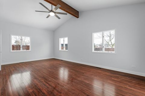 Tiny photo for 586 N 7th Avenue, Des Plaines, IL 60016 (MLS # 12555253)