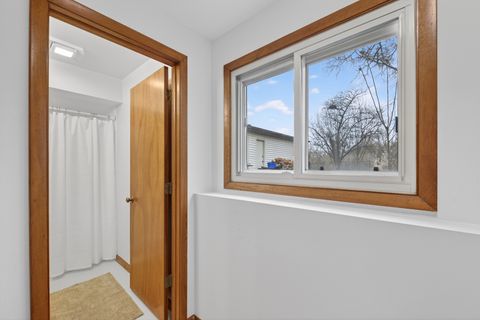 Tiny photo for 435 N Central Avenue, Wood Dale, IL 60191 (MLS # 12572865)