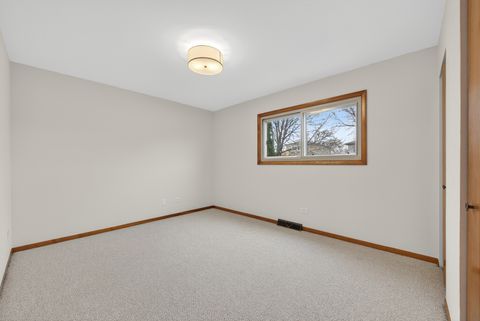 Tiny photo for 435 N Central Avenue, Wood Dale, IL 60191 (MLS # 12572865)