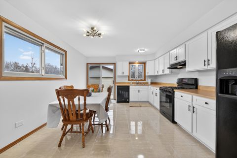 Tiny photo for 435 N Central Avenue, Wood Dale, IL 60191 (MLS # 12572865)