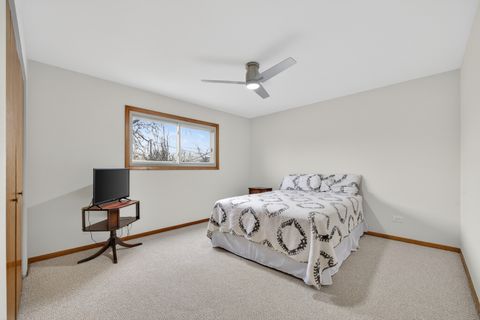 Tiny photo for 435 N Central Avenue, Wood Dale, IL 60191 (MLS # 12572865)