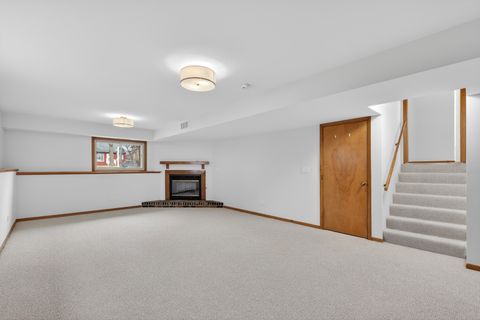 Tiny photo for 435 N Central Avenue, Wood Dale, IL 60191 (MLS # 12572865)
