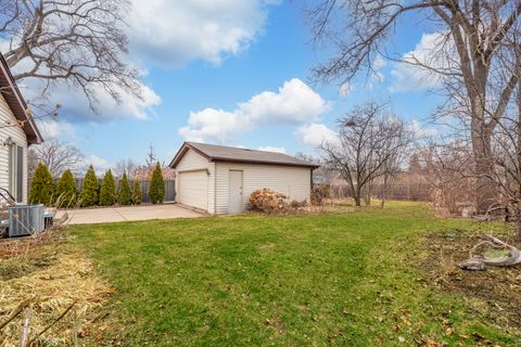 Tiny photo for 435 N Central Avenue, Wood Dale, IL 60191 (MLS # 12572865)