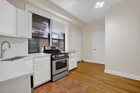 Tiny photo for 616 S Loomis Street #2, Chicago, IL 60607 (MLS # 12688698)