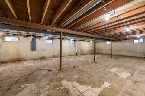 Tiny photo for 2715 Hyde Park Avenue, Waukegan, IL 60085 (MLS # 12745798)