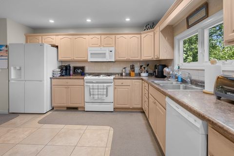 Tiny photo for 318 Sycamore Street, Wilton, IA 52778 (MLS # 12623559)