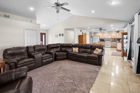 Tiny photo for 318 Sycamore Street, Wilton, IA 52778 (MLS # 12623559)