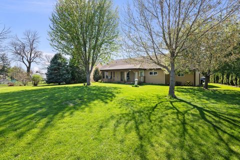 Tiny photo for 318 Sycamore Street, Wilton, IA 52778 (MLS # 12623559)