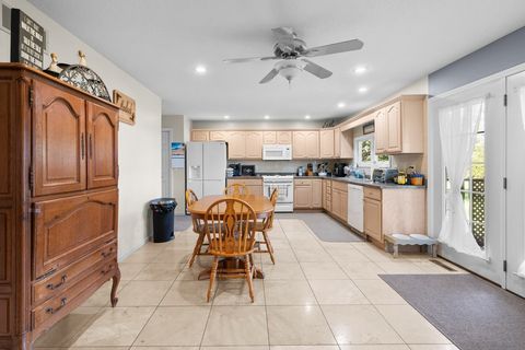 Tiny photo for 318 Sycamore Street, Wilton, IA 52778 (MLS # 12623559)