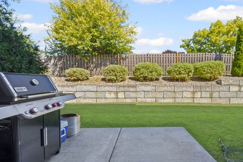 Tiny photo for 2548 Huntleigh Lane, Woodridge, IL 60517 (MLS # 12525476)