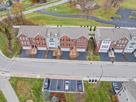 Tiny photo for 2548 Huntleigh Lane, Woodridge, IL 60517 (MLS # 12525476)