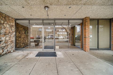 Tiny photo for 7830 W North Avenue #308, Elmwood Park, IL 60707 (MLS # 12586300)