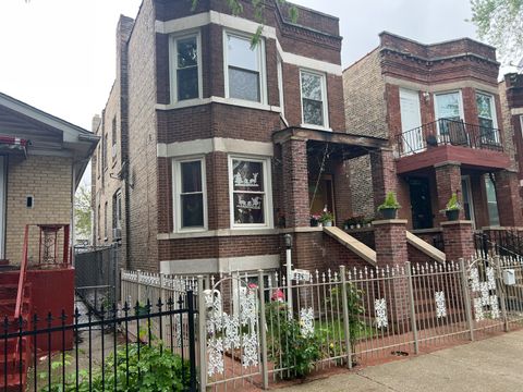 Tiny photo for 932 N Ridgeway Avenue, Chicago, IL 60651 (MLS # 12372506)
