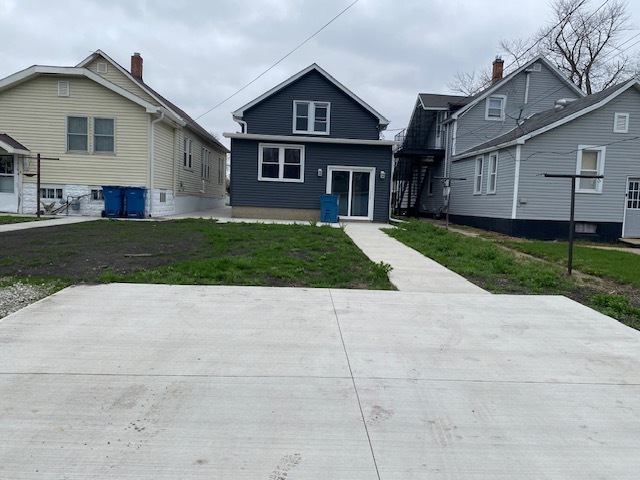 509 W Erie Street