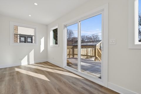 Tiny photo for 17 Franklin Avenue, River Forest, IL 60305 (MLS # 12620443)