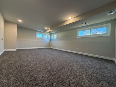 Tiny photo for 665 Easy Street, Glendale Heights, IL 60139 (MLS # 12587908)